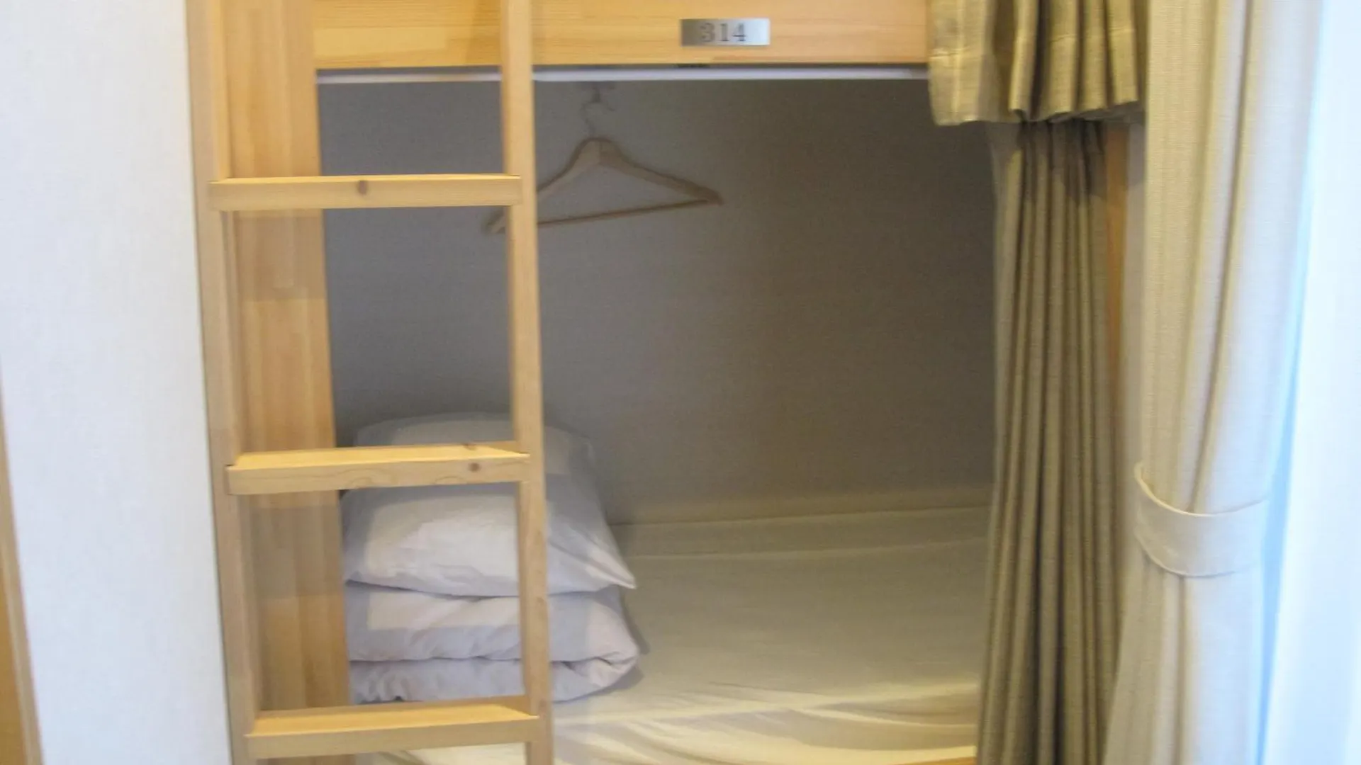 Hôtel capsule Hotel Prele Tōkyō Japon
